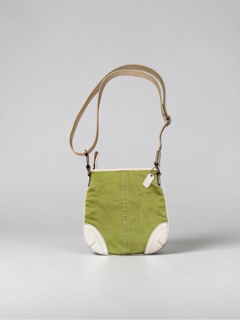 Vintage Coach SoHo Green & Cream Crossbody - Picture 1 of 7